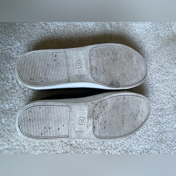 Black Universal‎ Thread slip/on shoes - Picture 5 of 6